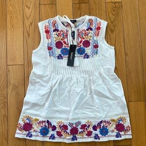 Tolani embroidered top